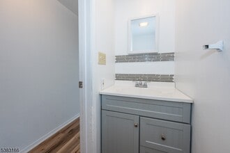 394-396 S 8th St in Newark, NJ - Building Photo - Building Photo