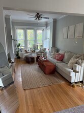 2733 N Seminary Ave in Chicago, IL - Building Photo - Building Photo