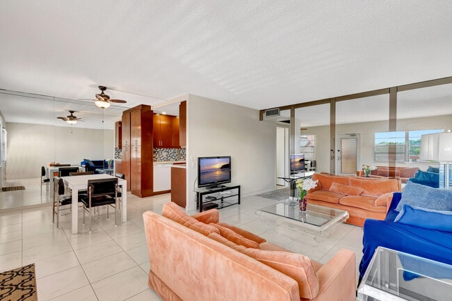 property at 2002 Cornwall Dr