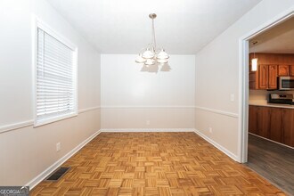 2236 Kings Forest Dr SE in Conyers, GA - Building Photo - Building Photo