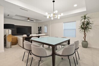 211 N 8th St in McAllen, TX - Building Photo - Building Photo