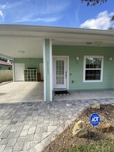 14 Seminole Ave in Palm Coast, FL - Foto de edificio - Building Photo