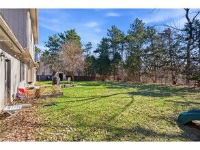 10427 Brown Farm Cir in Eden Prairie, MN - Building Photo - Building Photo