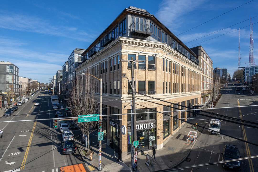 The Trace Lofts in Seattle, WA - Building Photo