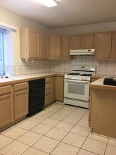 15888 Thiel Way in Grass Valley, CA - Building Photo - Building Photo