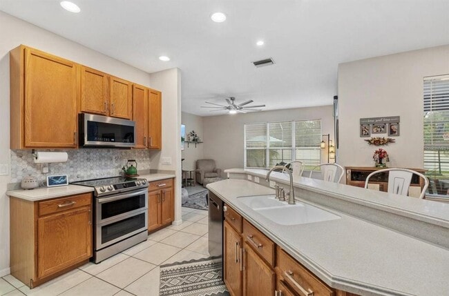 1602 Pinyon Pine Dr in Sarasota, FL - Building Photo - Building Photo