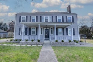 220 Walsh Ave in New Windsor, NY - Building Photo