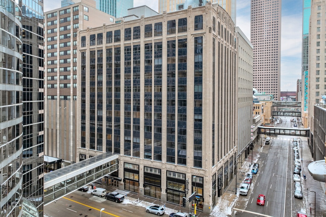 Groove Lofts in Minneapolis, MN - Foto de edificio