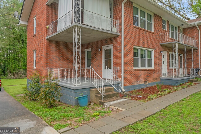 property at 147 Burnside St