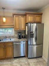 6 Cambridge Ct in Toms River, NJ - Building Photo - Building Photo