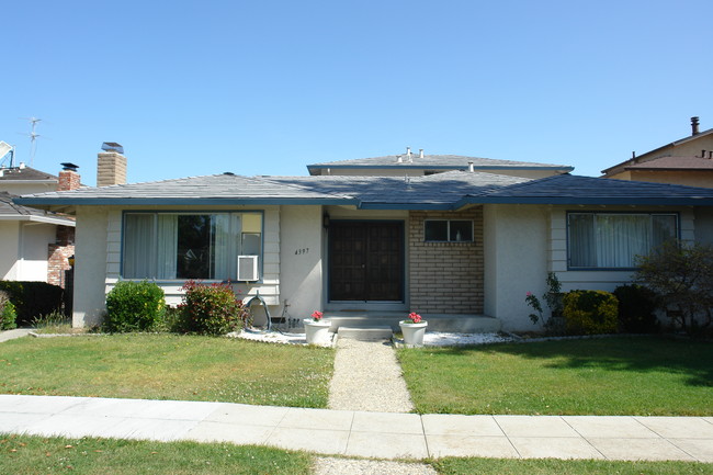 4397 Blackford Ave in San Jose, CA - Building Photo - Building Photo