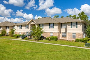 Kensington Apartments in Kissimmee, FL - Building Photo