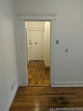 1152 Commonwealth Ave in Boston, MA - Building Photo - Building Photo