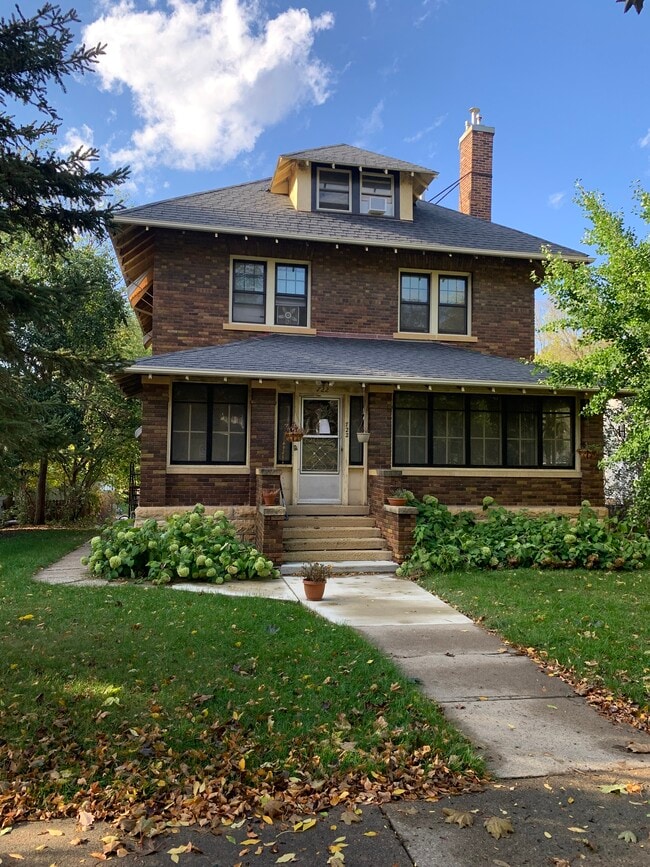 722 S Broad St, Unit 2