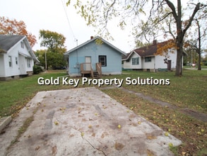 1715 Arrow Ave in Anderson, IN - Building Photo - Building Photo