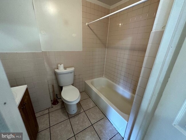 2751 Germantown Ave in Philadelphia, PA - Building Photo - Building Photo