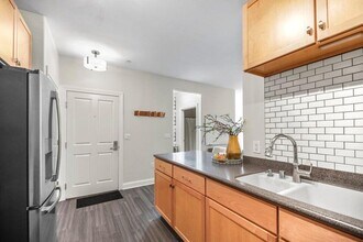 1905 N Water St in Milwaukee, WI - Building Photo - Building Photo