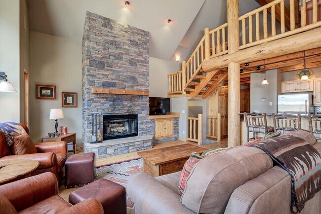 12 Lower Mountain Home Road in Big Sky, MT - Building Photo - Building Photo