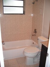 630 SW 7th Ave in Fort Lauderdale, FL - Building Photo - Building Photo