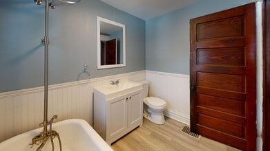 127 Shepard St in Lansing, MI - Building Photo - Building Photo