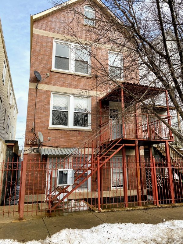 4431 S Marshfield Ave in Chicago, IL - Building Photo - Building Photo