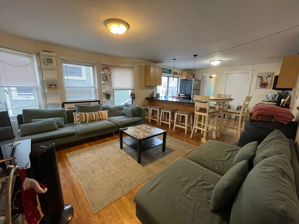 74 Ashford St, Unit 74 Ashford St Apt 2 in Boston, MA - Building Photo