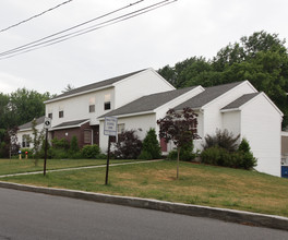 Sagamore Apartments in Glens Falls, NY - Building Photo - Building Photo