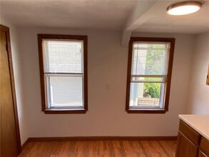 177 Boyden St-Unit -2nd in Woonsocket, RI - Building Photo - Building Photo