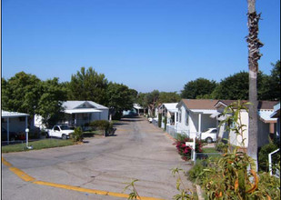 Sand Canyon Mobile Home Park in Santa Clarita, CA - Building Photo - Building Photo