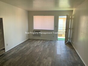 2537 Diamond St in Rosamond, CA - Building Photo - Building Photo