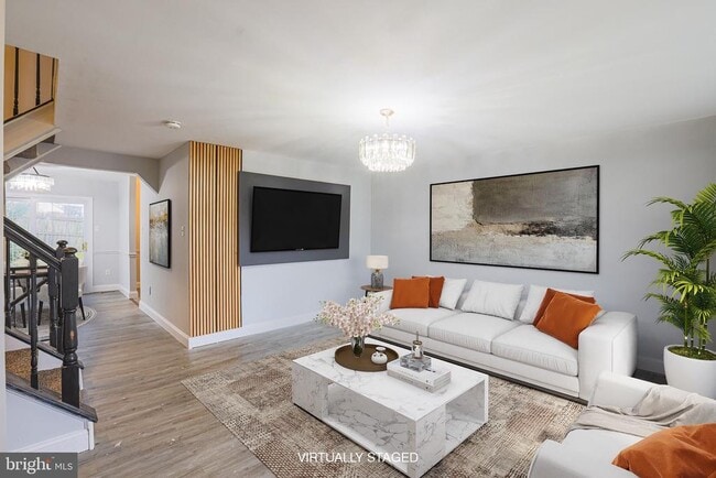 property at 13 Donn Ct