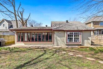 604 NW B St in Bentonville, AR - Building Photo - Building Photo