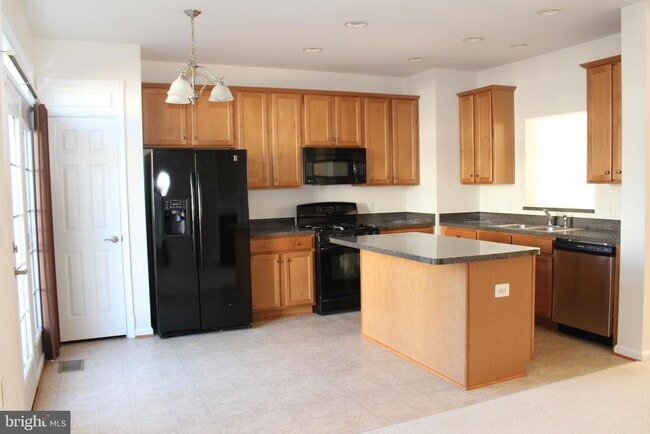 16382 Gangplank Ln in Woodbridge, VA - Building Photo - Building Photo