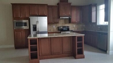 13741 Benavente Ave in Orlando, FL - Building Photo - Building Photo