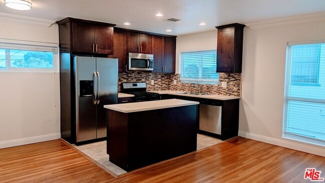 property at 1728 S Robertson Blvd