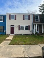 106 Gooseneck Ct in Elkton, MD - Building Photo