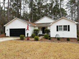 440 Lobelia Dr in Vass, NC - Building Photo