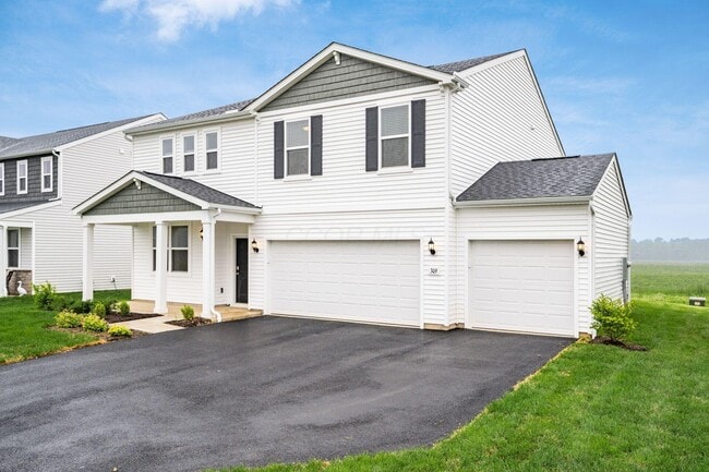 309 Dowler Dr in South Bloomfield, OH - Building Photo - Building Photo