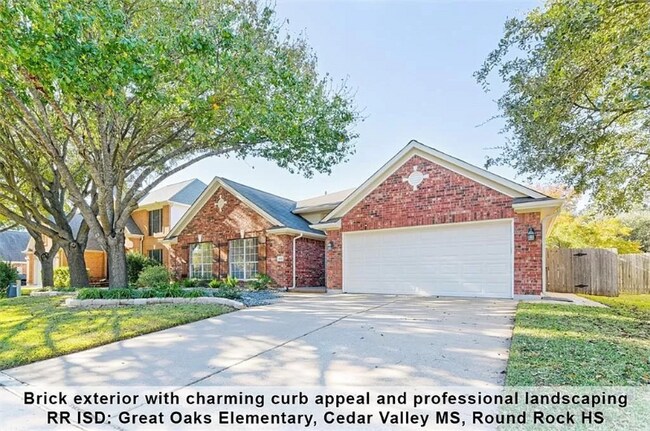 8917 Joachim Ln in Austin, TX - Foto de edificio - Building Photo