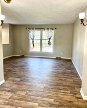 3313 Tisdale Dr in Lexington, KY - Foto de edificio - Building Photo