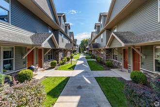 The Cottages on Campus in Indiana, PA - Building Photo - Building Photo