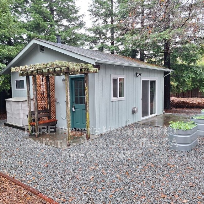 760 Bodega Ave in Petaluma, CA - Building Photo - Building Photo