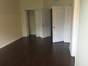 3606 NW 29th Ct in Lauderdale Lakes, FL - Foto de edificio - Building Photo