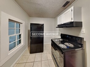 2149 Yulee St in Jacksonville, FL - Building Photo - Building Photo