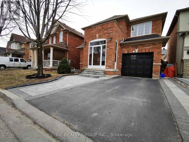 16 Vecchia St in Markham, ON - Building Photo - Building Photo