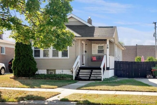 property at 28 Nahma Ave