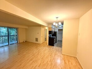 207 Wharton St SE in Blacksburg, VA - Foto de edificio - Building Photo