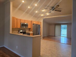 638 N Tam Rim Dr in Sisters, OR - Building Photo - Building Photo