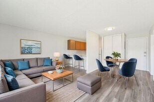 Park Flats Apartments in St. Louis Park, MN - Building Photo