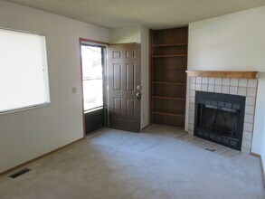 4710 N Carefree Cir in Colorado Springs, CO - Building Photo - Building Photo